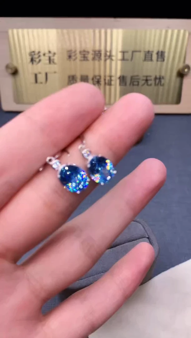 银S925镶嵌耳坠海蓝宝石2222
