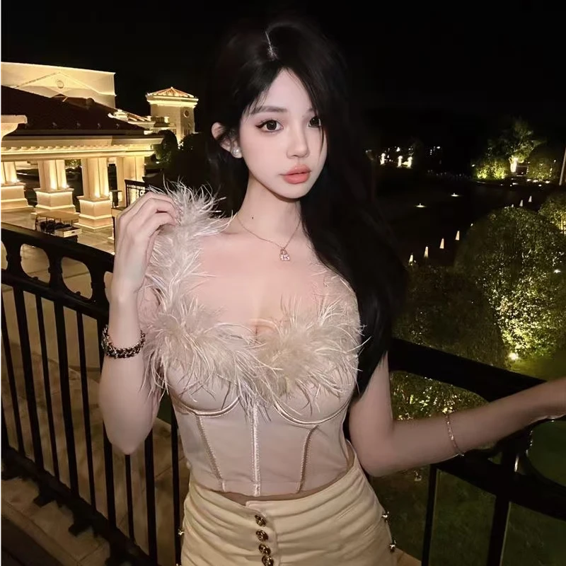 （以直播间为准）鱼骨胸衣纯欲外穿自带胸垫性感辣妹羽毛吊带女