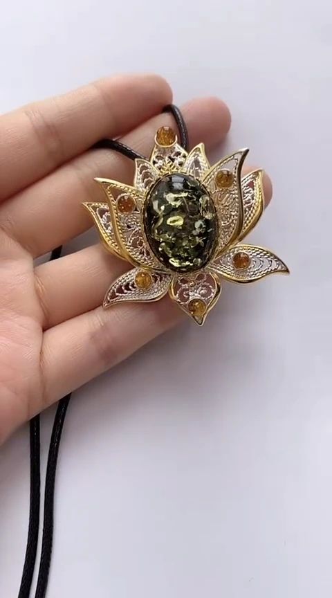 【闪购商品】琥珀裸石银S925镶嵌琥珀吊坠