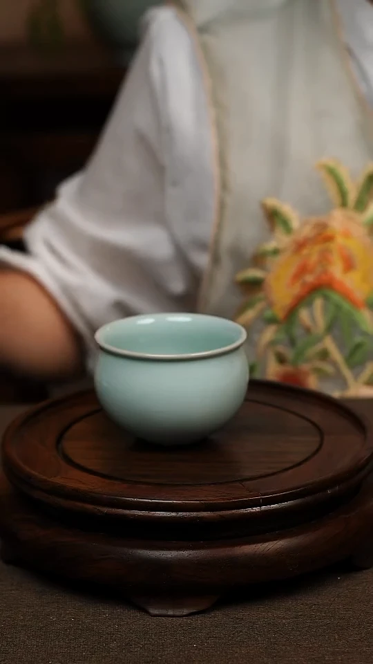 瓷片天青色鸡缸杯120ml微瑕不带礼盒
