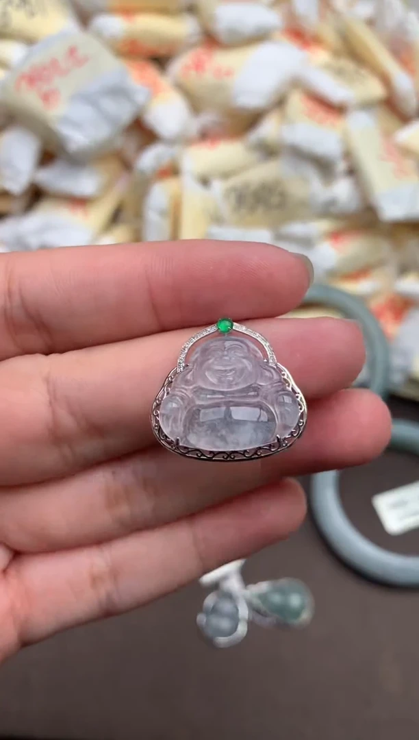 翡翠挂件18K金镶嵌—