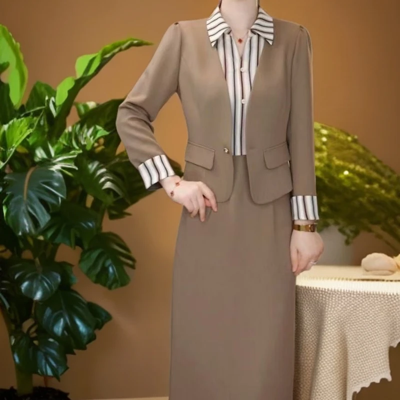 【外套+连衣裙】2025早秋时尚套装显瘦气质黑色两件套连衣裙洋气