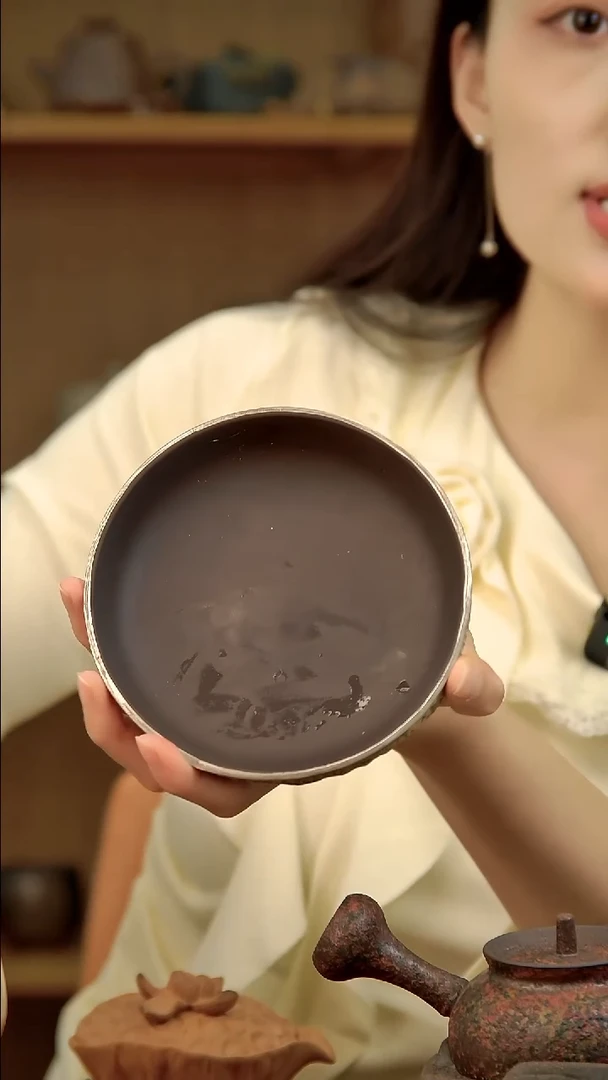 言野手作 粉引仿古锤纹三足壶承