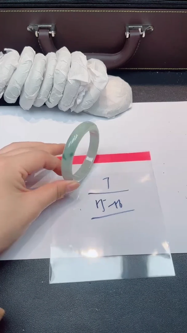 未镶嵌手镯翡翠默认有瑕 no退换-7