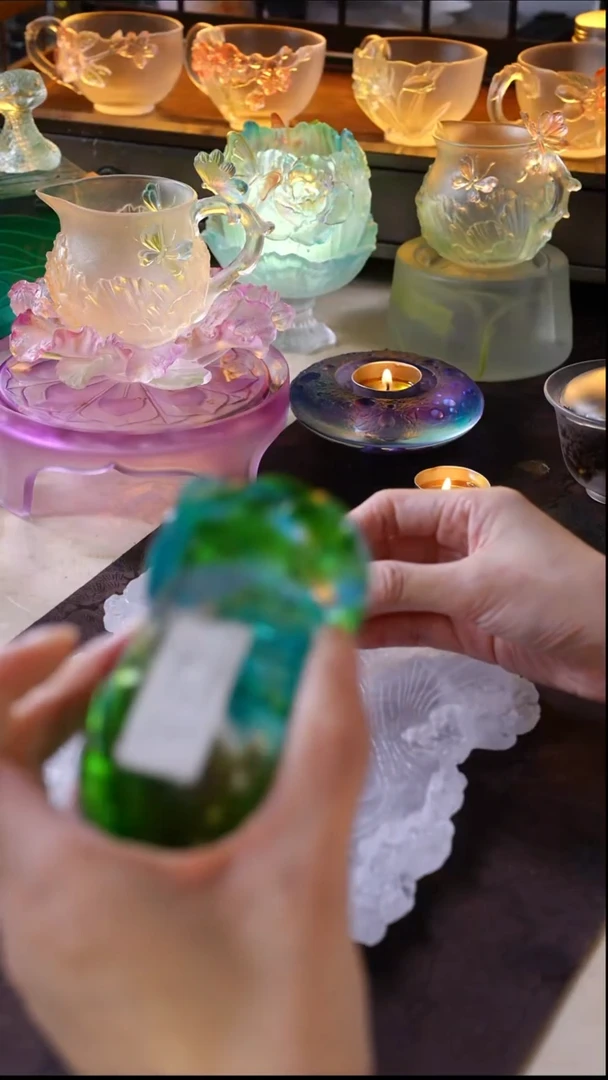 手工艺品琉璃绿色老虎1只