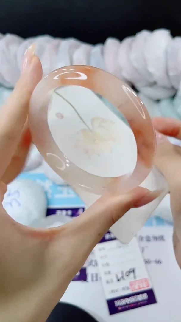未镶嵌手镯石英质玉多样性发货L108
