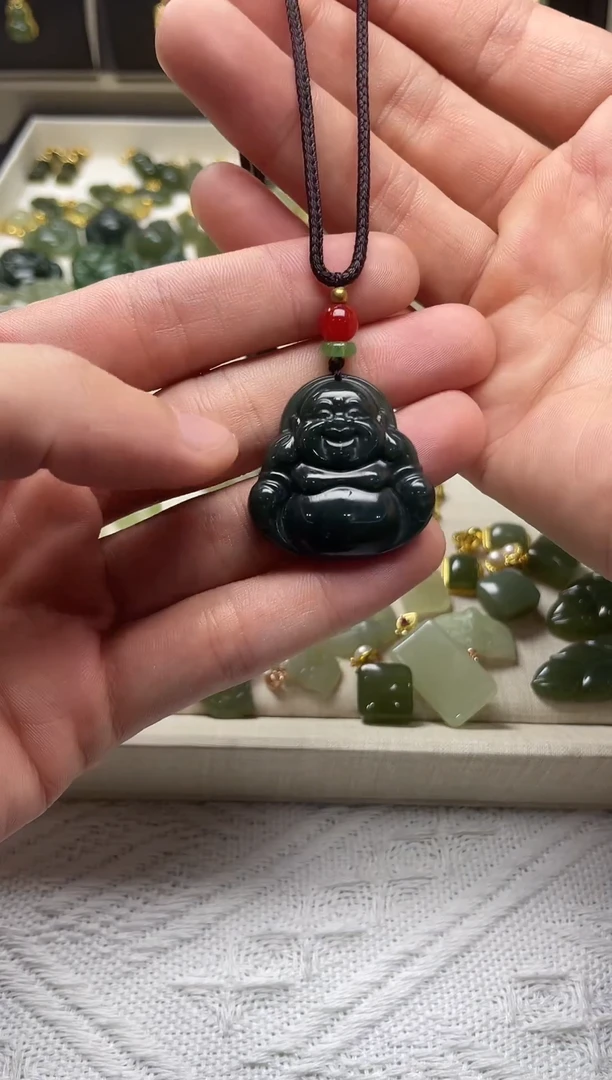 吊坠(不含链)未镶嵌和田玉 吊坠(不含链) 未镶嵌 和田玉