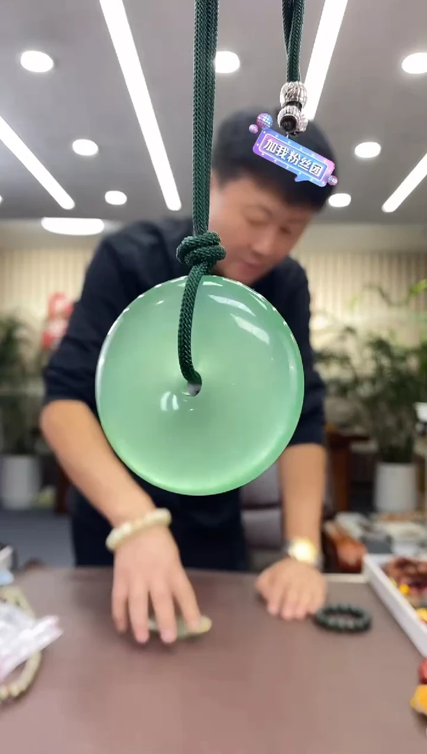 未镶嵌蛇纹石玉吊坠多样式随机发一