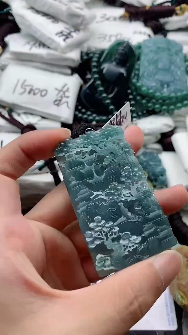 翡翠未镶嵌颈饰88888888