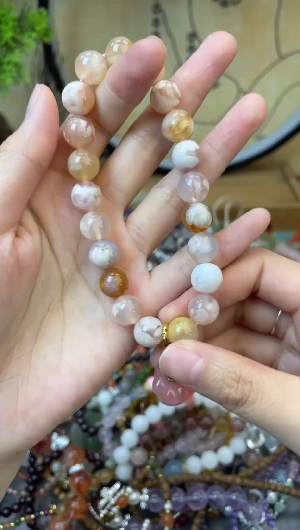 【闪购商品】玛瑙手饰未镶嵌196手串