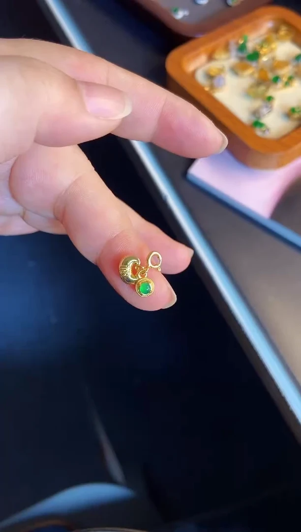 吊坠(不含链)银S925镶嵌翡翠1