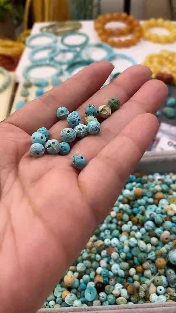 南红玛瑙未镶嵌珠宝半成品71