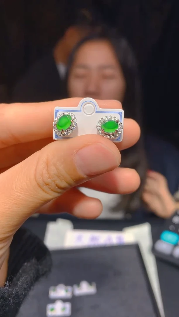 【闪购商品】定制翡翠未镶嵌12多样性发货（发其一）