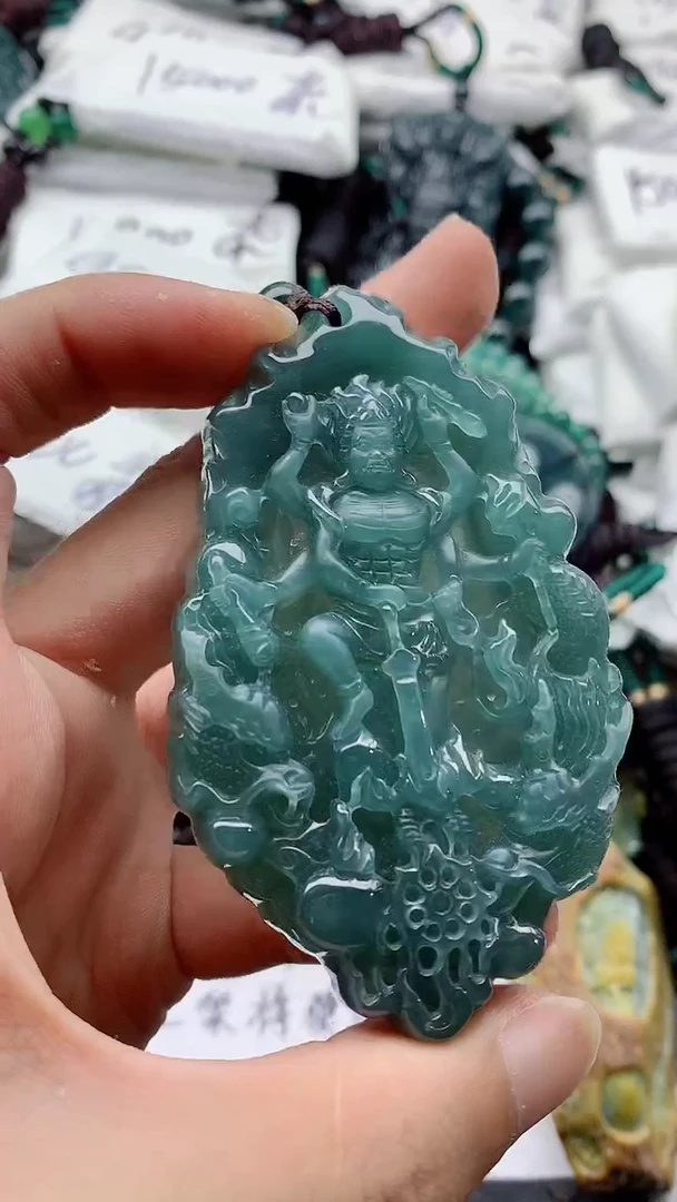 翡翠未镶嵌颈饰88888888888