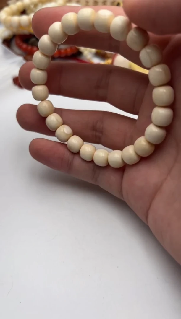 【闪购商品】蜜蜡手串未镶嵌蜜蜡手串
