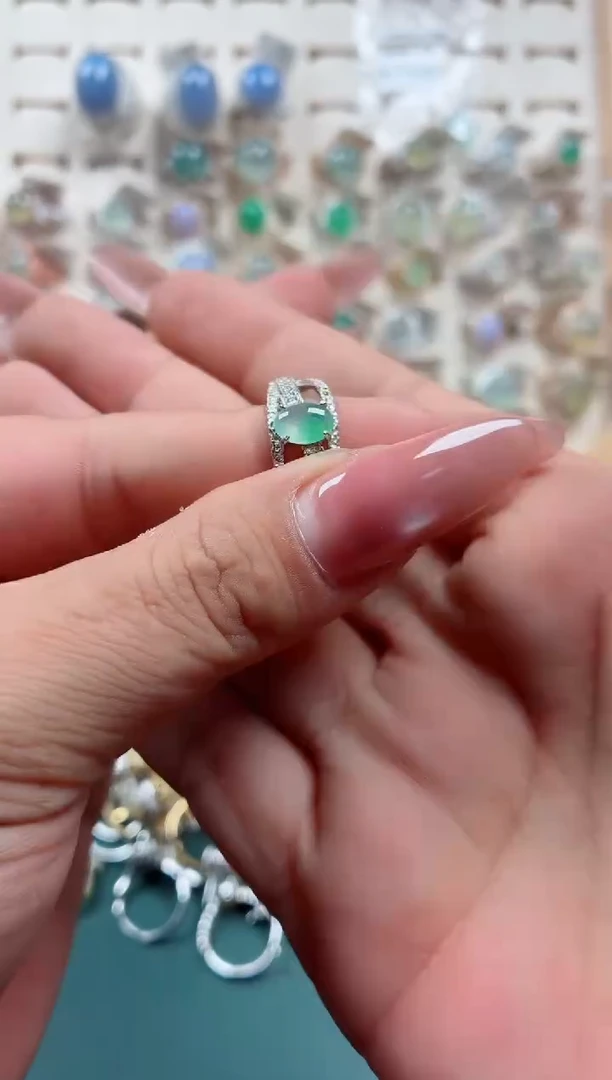 银S925镶嵌戒指翡翠.