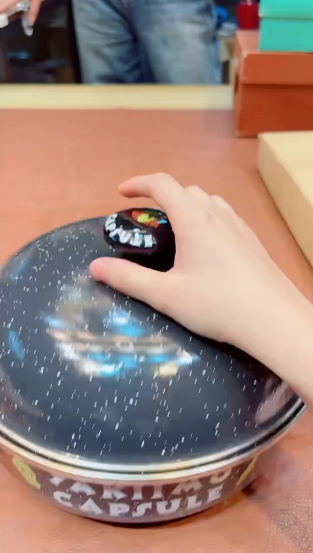 小狐狸海外瓷器哇哇哇