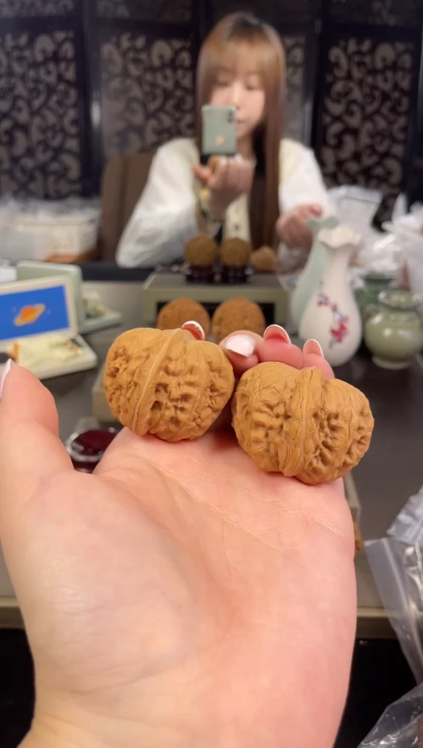 【闪购商品】文玩核桃把件平谷元宝42尺-5