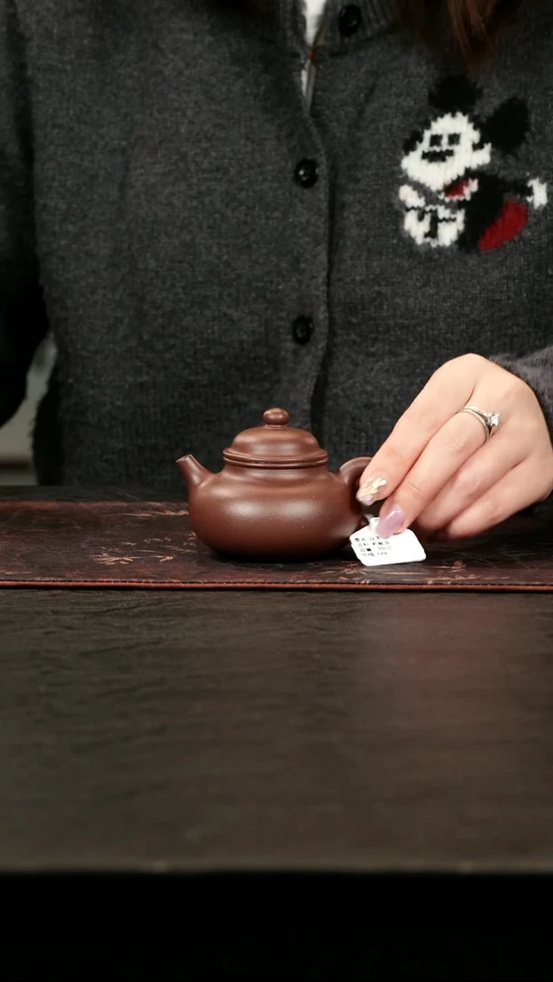茶壶紫砂老紫泥容天110cc