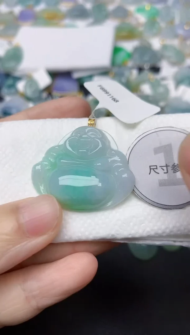 翡翠18K金镶嵌颈饰天然缅甸A货翡翠