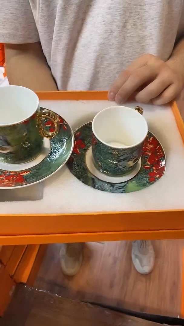 杯鸿辉家品牌瓷器，京东包邮！