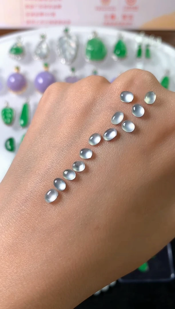 未镶嵌定制翡翠裸石（镶嵌定制）