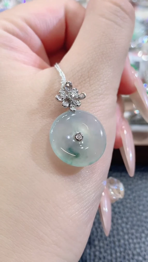 吊坠(不含链)18K金镶嵌翡翠A7