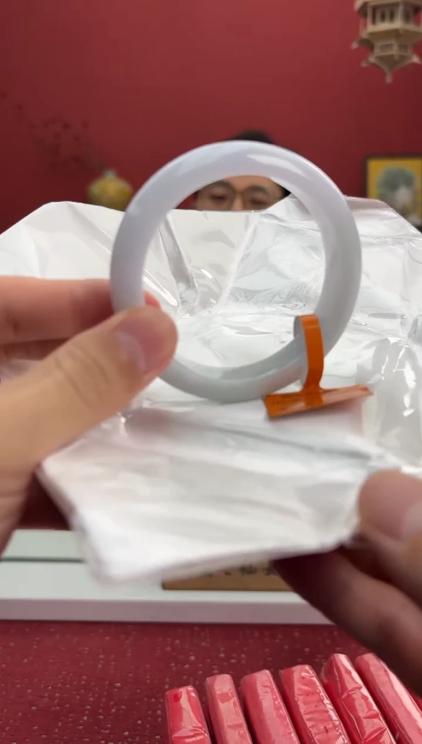 【闪购商品】翡翠手镯未镶嵌10手镯