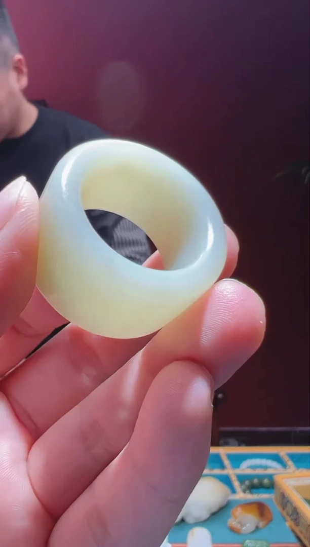 【闪购商品】和田玉吊坠(不含链)未镶嵌1