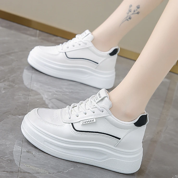 女童运动鞋春秋款学生2025新款中大童女孩板鞋低帮百搭春秋款皮面