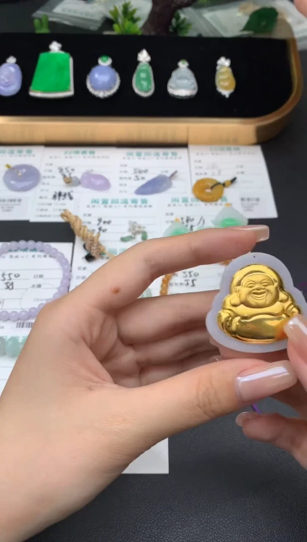 颈饰未镶嵌翡翠48小时鉴赏期 退货不扣服务费
