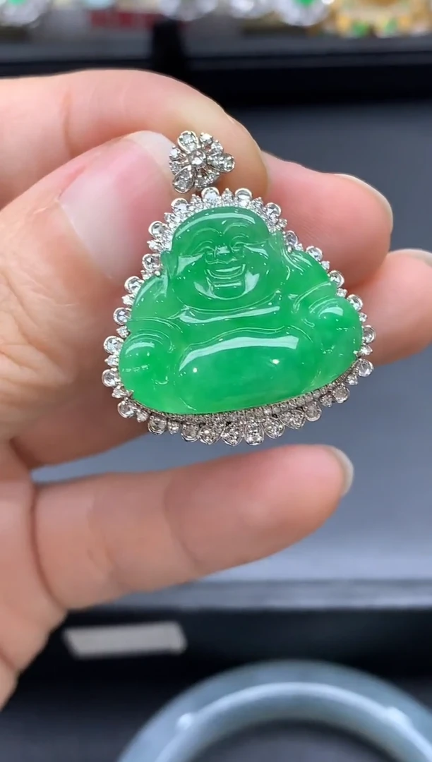 颈饰18K金镶嵌翡翠786-中国好珍宝