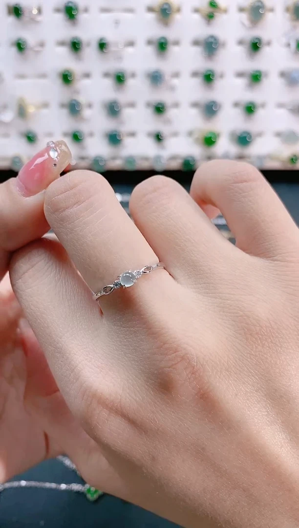 【闪购商品】翡翠戒指银S925镶嵌天然翡翠