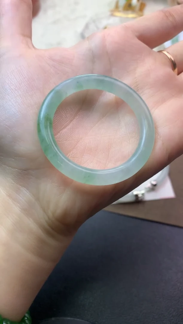 未镶嵌定制翡翠毛货
