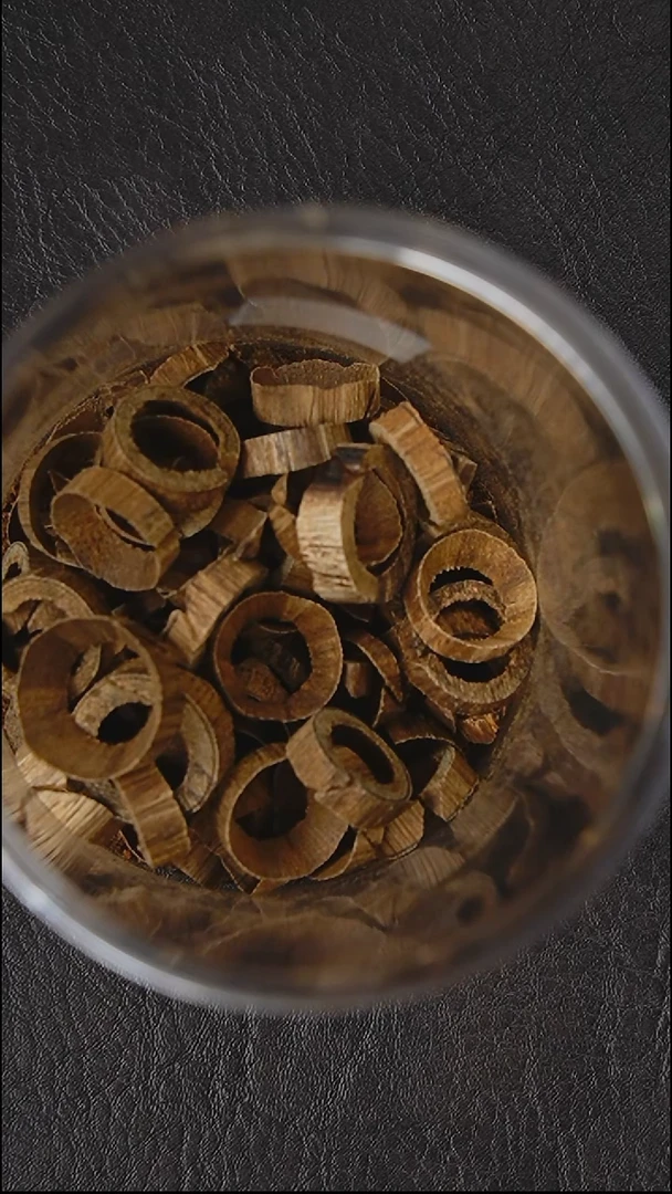 沉香沉香碎屑文莱黑棋甜甜圈-克重：1克