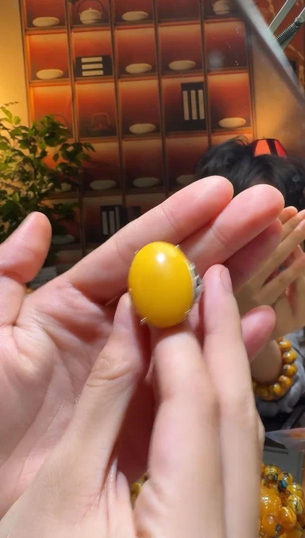 蜜蜡颈饰银S925镶嵌3025天然蜜蜡珠宝奇石