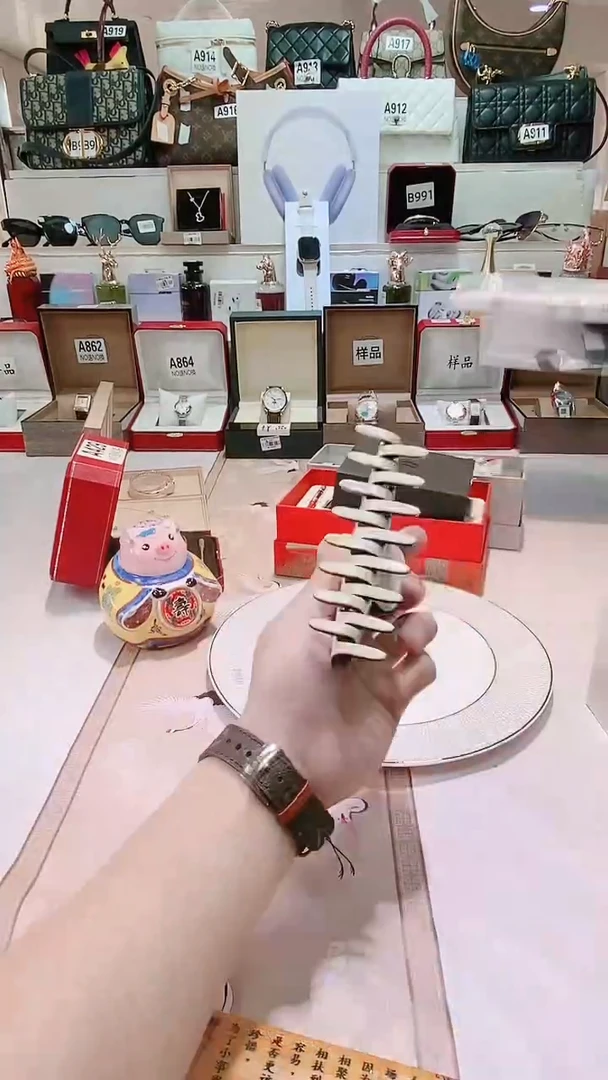 瓷片瓷器 库房到期 全部地板价@@1
