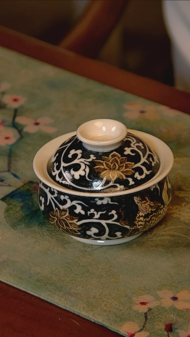 杯手工手绘杯杯很美丽