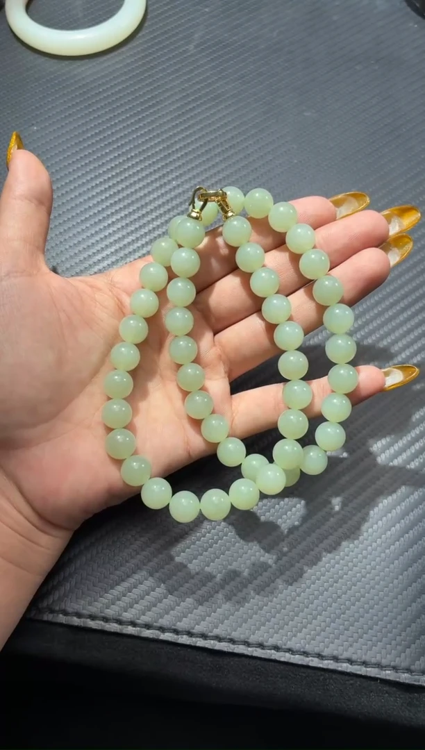 颈饰未镶嵌和田玉且末近矿长串卡10微色差48颗 货头