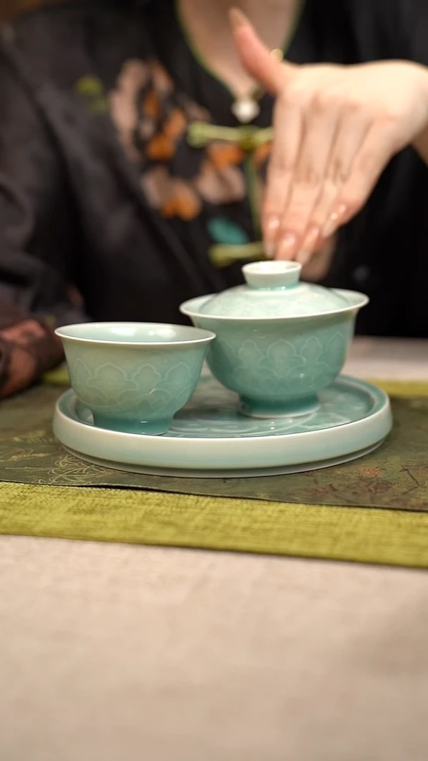 摆件冰****家宝相花系列 二才盖碗+壶承