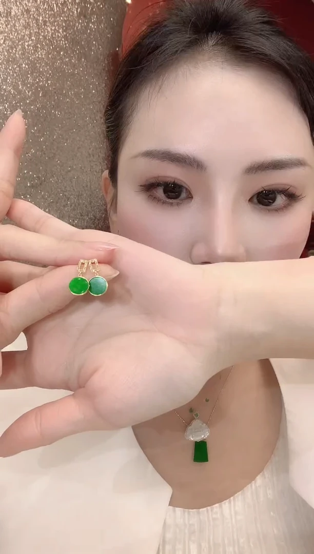 18K金镶嵌翡翠耳饰A1 多样性发一件