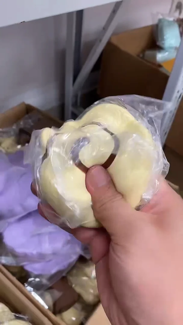 黄咖瑞士卷，默认瑕疵无售后