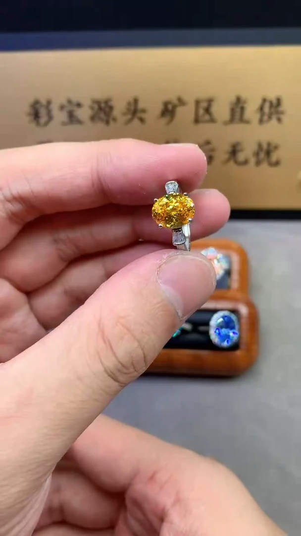 银S925镶嵌戒指黄色碧玺2222