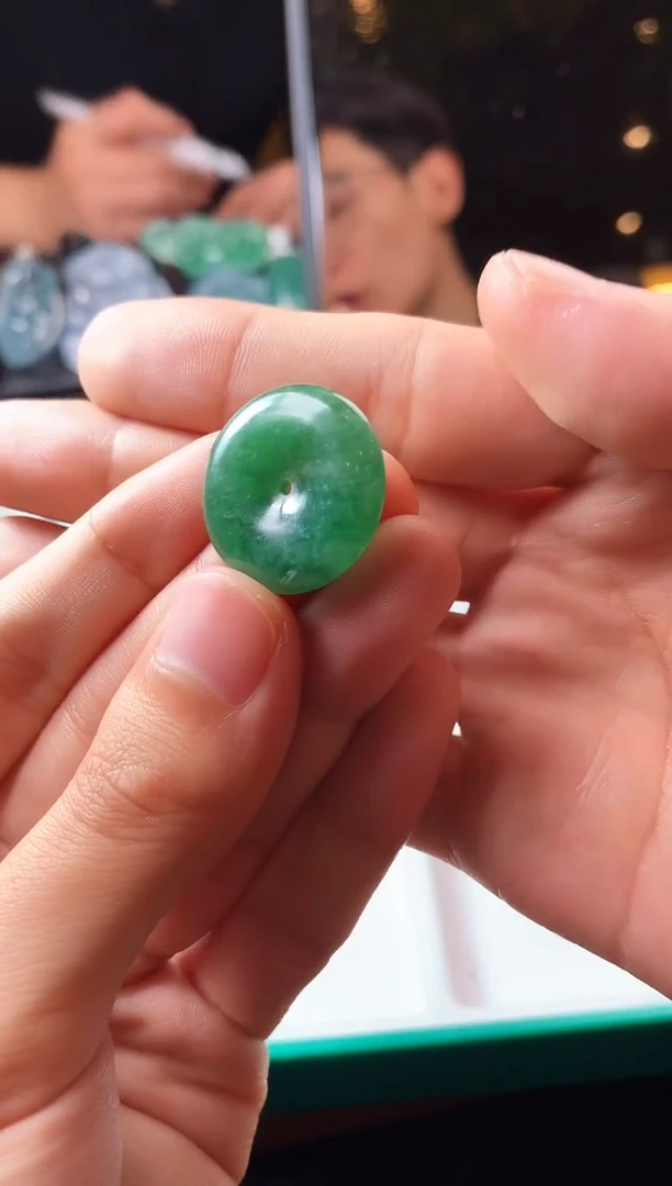 未镶嵌定制翡翠玩****t5034毛货不退不换