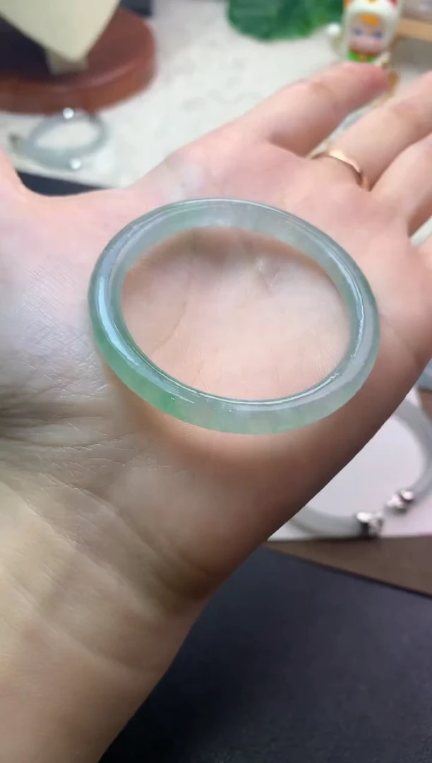 未镶嵌定制翡翠毛货