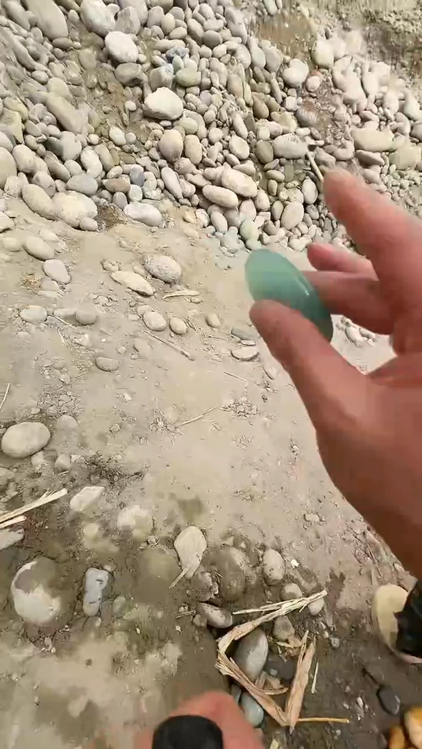 颈饰未镶嵌和田玉0041