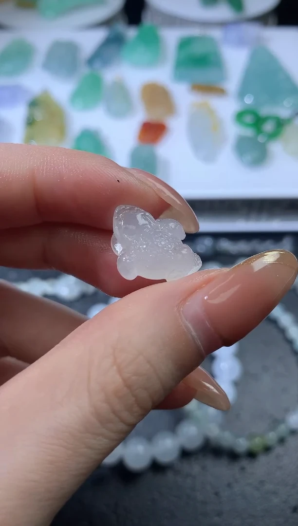 未镶嵌定制翡翠毛货 16-13-5.3