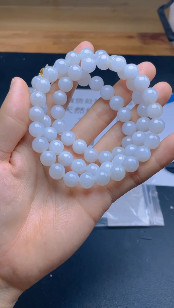 定制翡翠未镶嵌马**米珠串