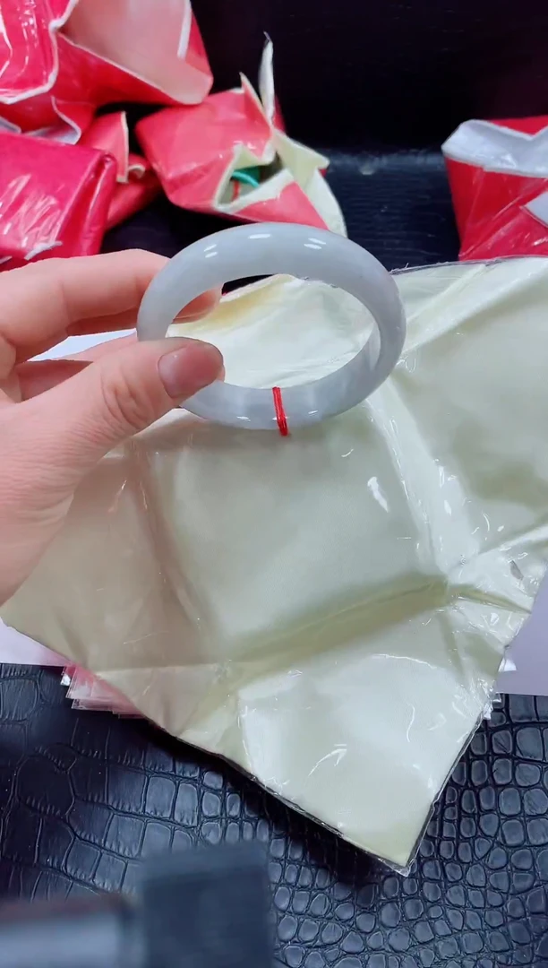 非金属无玲玲129号手镯59.2圈口