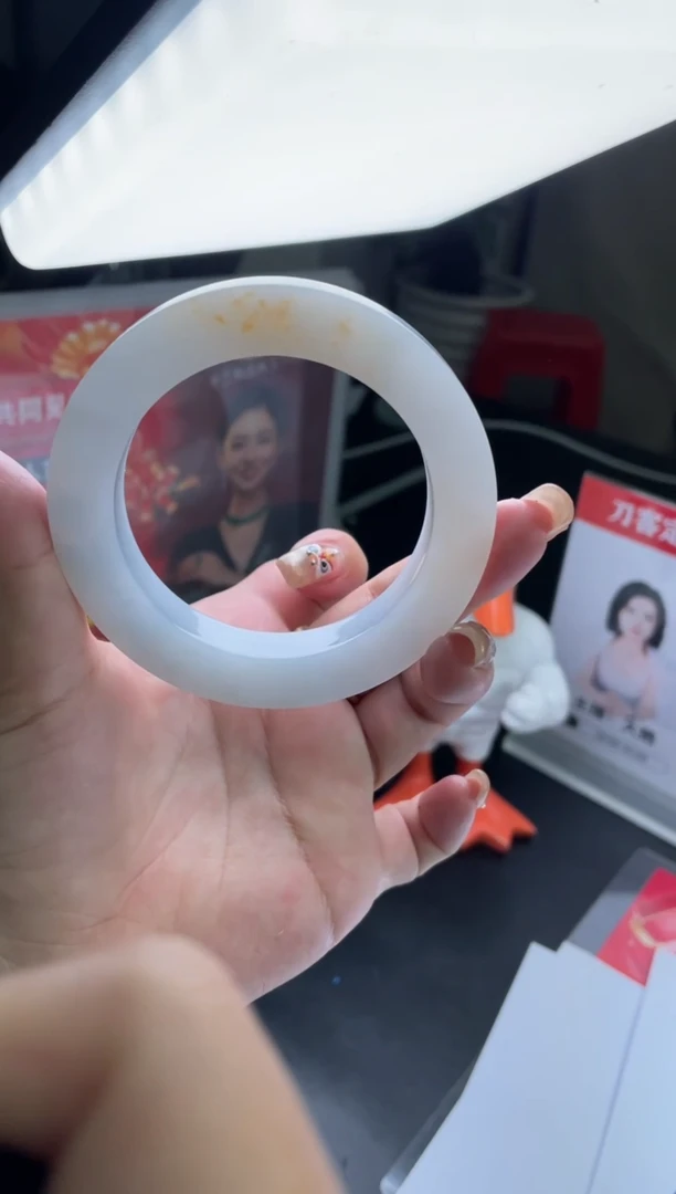 【闪购商品】定制翡翠手镯未镶嵌手镯DDQ/发一件